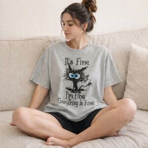 Gildan Softstyle Graphic Tee - Large - NWOT “I’m Fine Everything Is Fine” Cat
